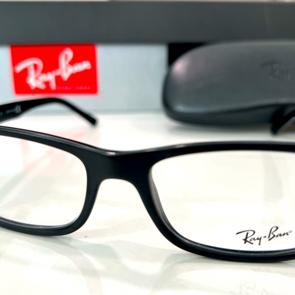 Ray-Ban Glasses - Picture 5 of 8